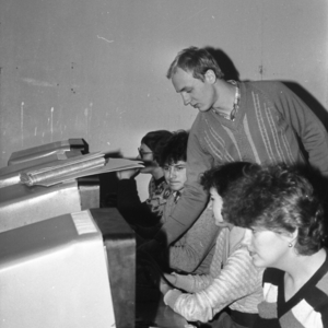 Кафедры ВТ, Микроэлектроника, Научный коммунизм